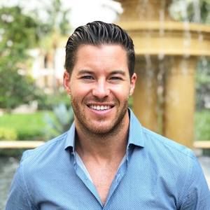 Meet your Posher, Tom